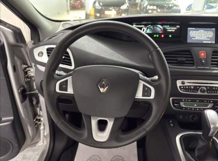 Renault - Scenic