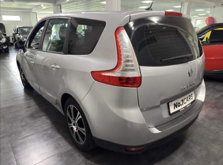 Renault - Scenic