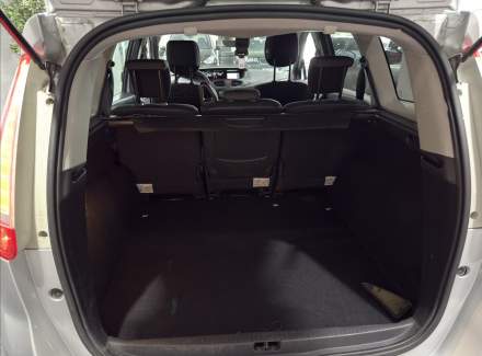 Renault - Scenic