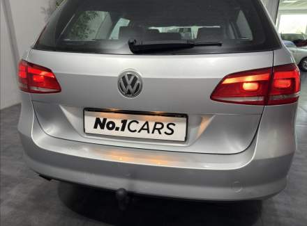 Volkswagen - Passat