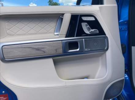 Mercedes-Benz - G-class