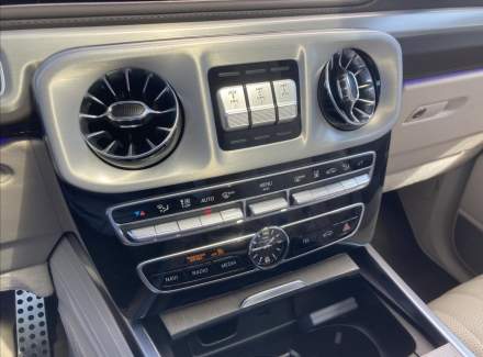 Mercedes-Benz - G-class