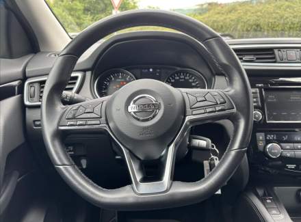 Nissan - Qashqai