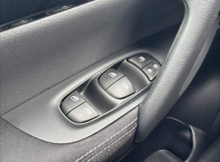 Nissan - Qashqai