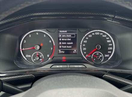 Volkswagen - T-Cross