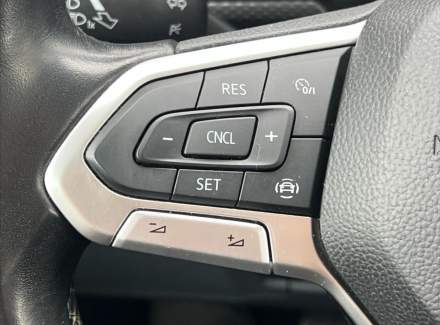 Volkswagen - T-Cross