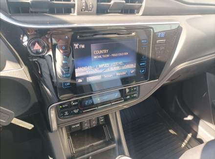 Toyota - Auris