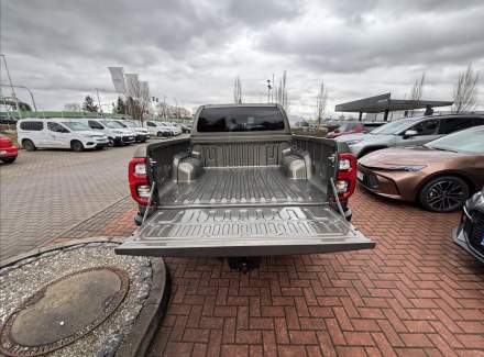Toyota - Hilux