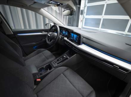 Volkswagen - Golf