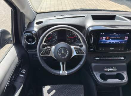 Mercedes-Benz - Vito