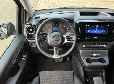 Mercedes-Benz - Vito