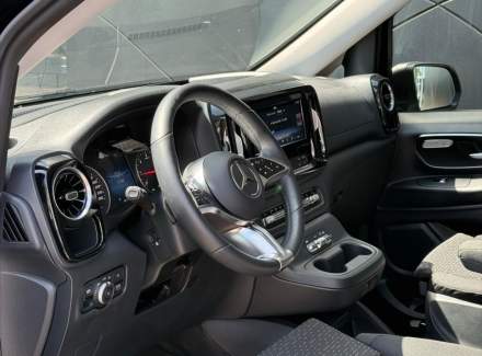 Mercedes-Benz - Vito