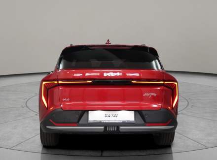 Kia - K4
