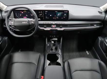 Kia - K4