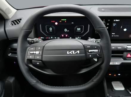 Kia - K4