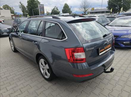 Škoda - Octavia