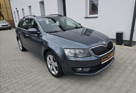 Škoda - Octavia