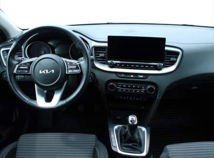 Kia - Cee'd