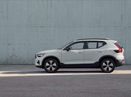 Volvo - XC40