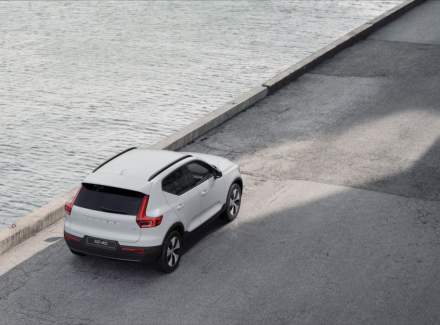 Volvo - XC40