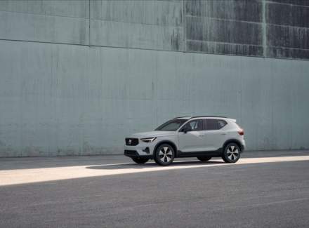 Volvo - XC40