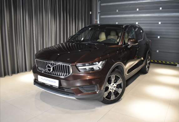 Volvo - XC40