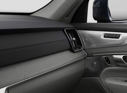 Volvo - XC90