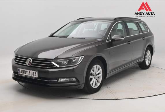 Volkswagen - Passat