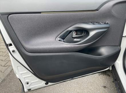 Toyota - Yaris Cross