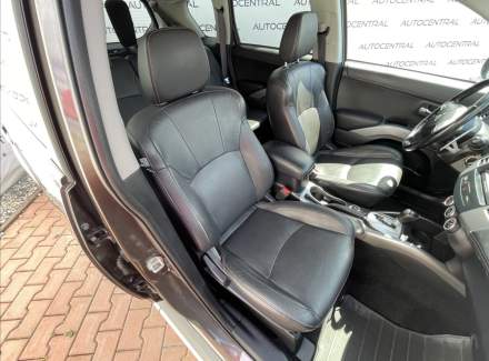 Mitsubishi - Outlander