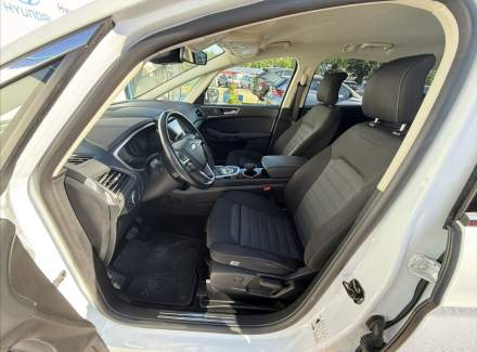 Ford - S-MAX