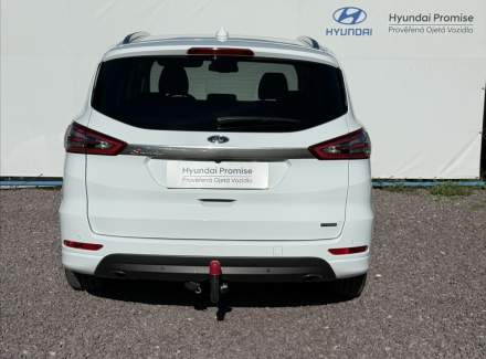 Ford - S-MAX