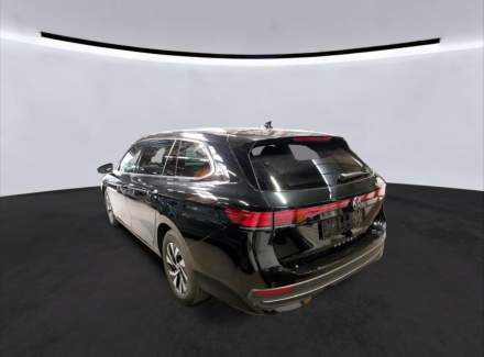 Volkswagen - Passat