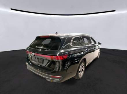 Volkswagen - Passat