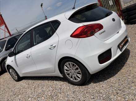 Kia - Cee'd