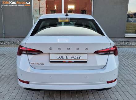 Škoda - Octavia