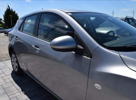 Mazda - 3