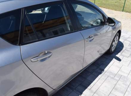 Mazda - 3
