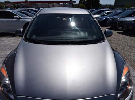 Mazda - 3