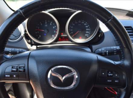 Mazda - 3