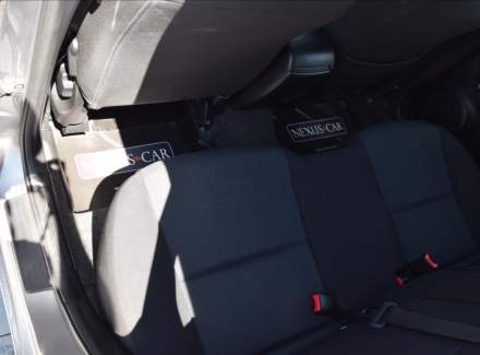 Mazda - 3