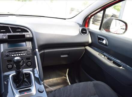 Peugeot - 3008