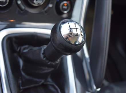 Peugeot - 3008