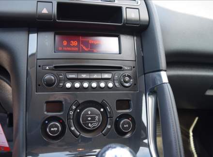 Peugeot - 3008