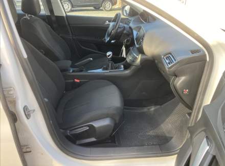 Peugeot - 308