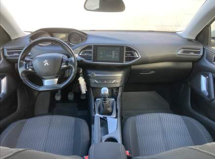 Peugeot - 308