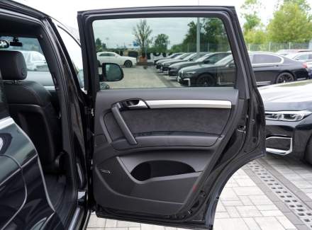 Audi - Q7