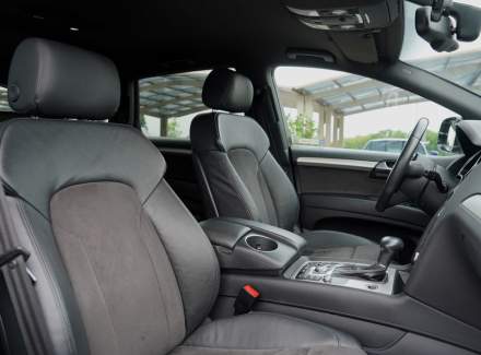 Audi - Q7