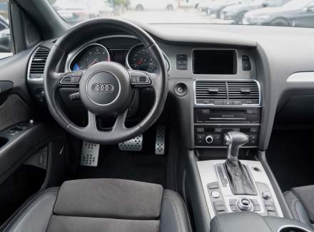 Audi - Q7