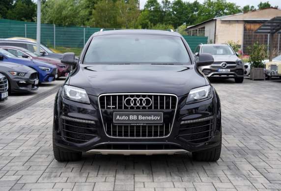 Audi - Q7
